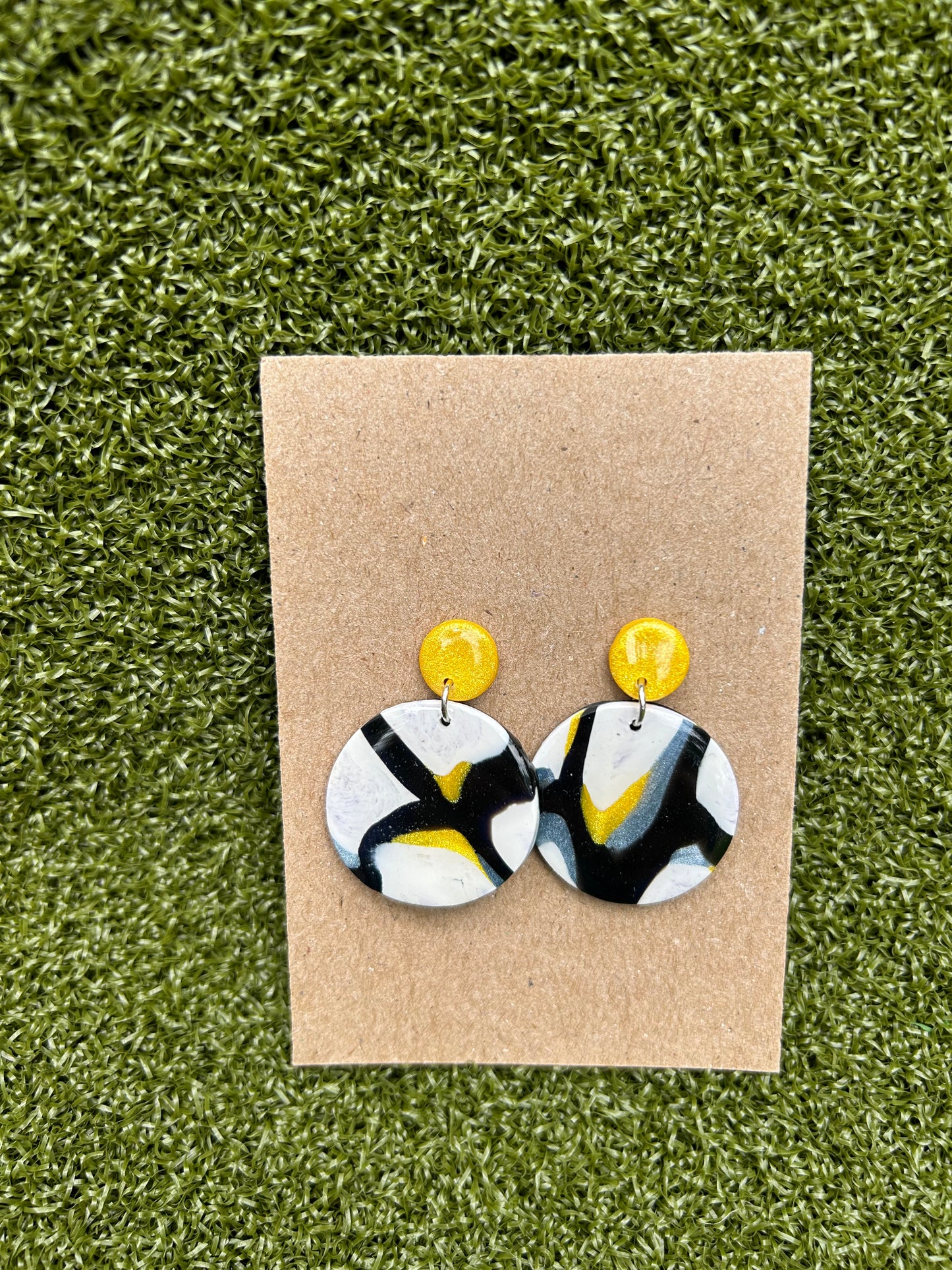 T15 TUXEDO Swirl Statement