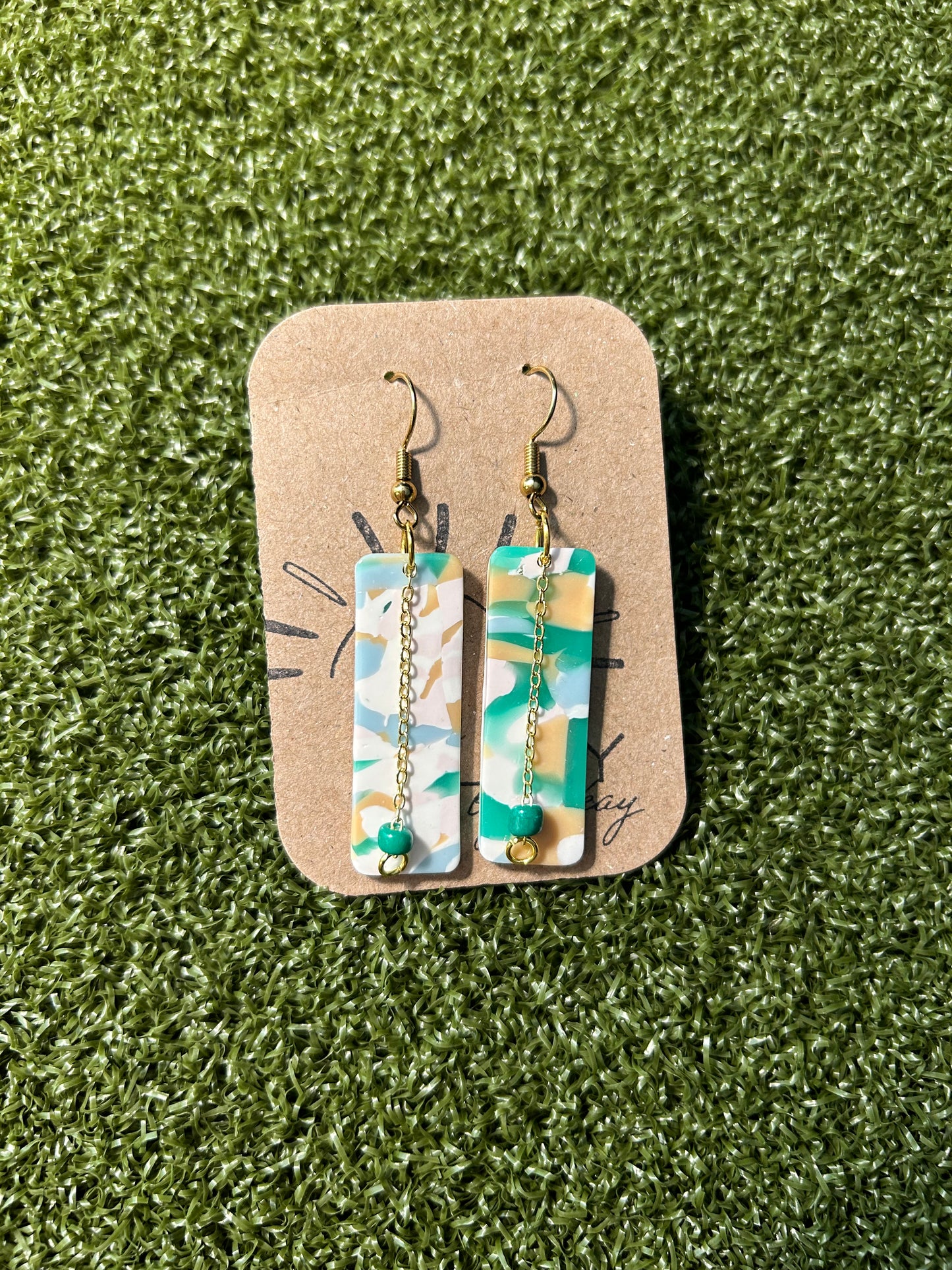 OL10 OPAL Bar Dangle with Chain